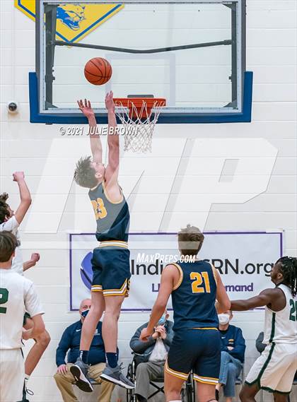 Thumbnail 1 in Covenant Christian vs Shenandoah (IHSAA 2A Regional semi-final) photogallery.