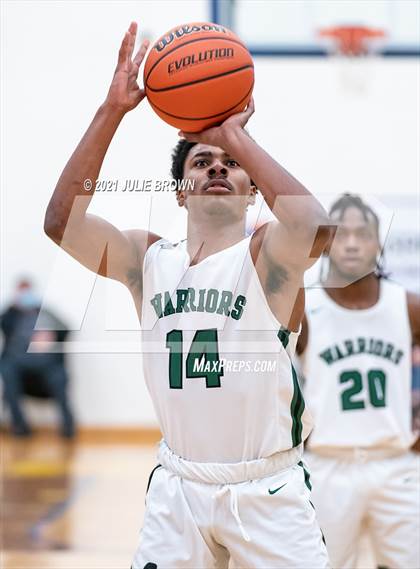 Thumbnail 3 in Covenant Christian vs Shenandoah (IHSAA 2A Regional semi-final) photogallery.