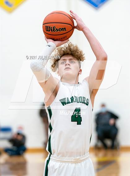 Thumbnail 1 in Covenant Christian vs Shenandoah (IHSAA 2A Regional semi-final) photogallery.