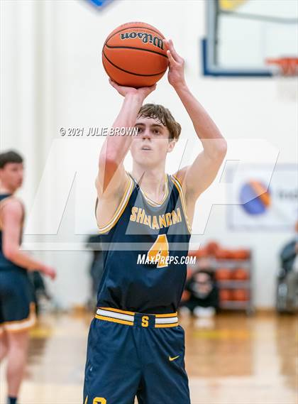 Thumbnail 1 in Covenant Christian vs Shenandoah (IHSAA 2A Regional semi-final) photogallery.