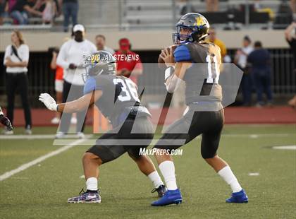 Thumbnail 2 in Klein @ Klein Oak photogallery.