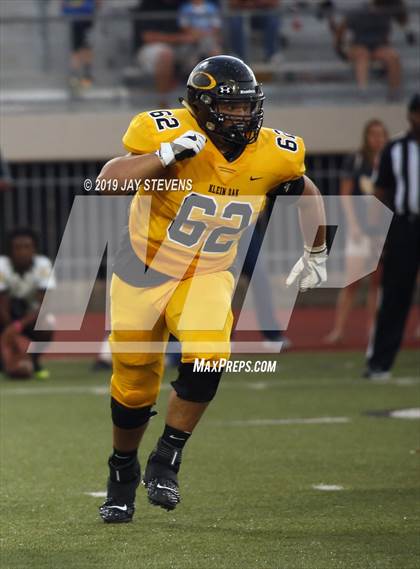 Thumbnail 1 in Klein @ Klein Oak photogallery.