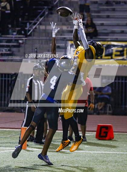Thumbnail 2 in Klein @ Klein Oak photogallery.