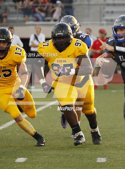 Thumbnail 3 in Klein @ Klein Oak photogallery.