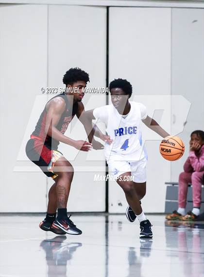 Thumbnail 3 in Price vs Village Christian (21st Annual Rose City Roundball Classic) photogallery.