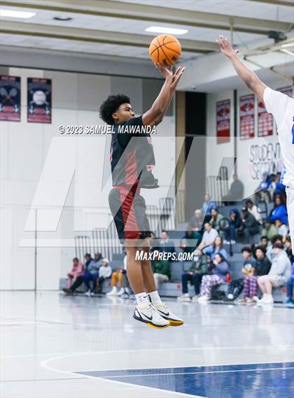 Thumbnail 2 in Price vs Village Christian (21st Annual Rose City Roundball Classic) photogallery.