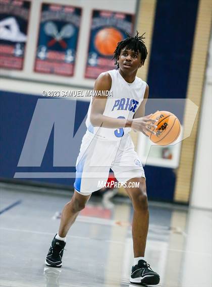 Thumbnail 3 in Price vs Village Christian (21st Annual Rose City Roundball Classic) photogallery.