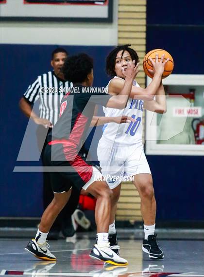 Thumbnail 1 in Price vs Village Christian (21st Annual Rose City Roundball Classic) photogallery.