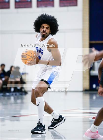 Thumbnail 1 in Price vs Village Christian (21st Annual Rose City Roundball Classic) photogallery.