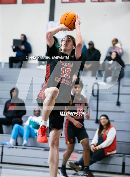 Thumbnail 2 in Price vs Village Christian (21st Annual Rose City Roundball Classic) photogallery.