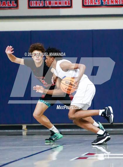 Thumbnail 1 in Price vs Village Christian (21st Annual Rose City Roundball Classic) photogallery.