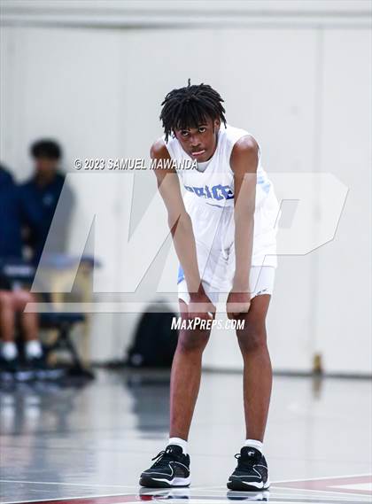 Thumbnail 2 in Price vs Village Christian (21st Annual Rose City Roundball Classic) photogallery.
