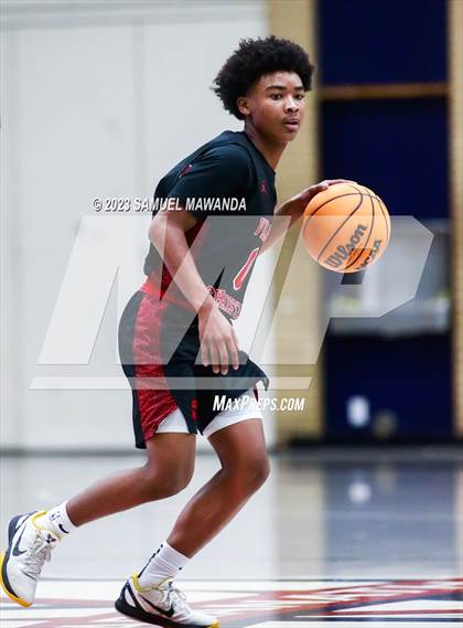 Thumbnail 2 in Price vs Village Christian (21st Annual Rose City Roundball Classic) photogallery.