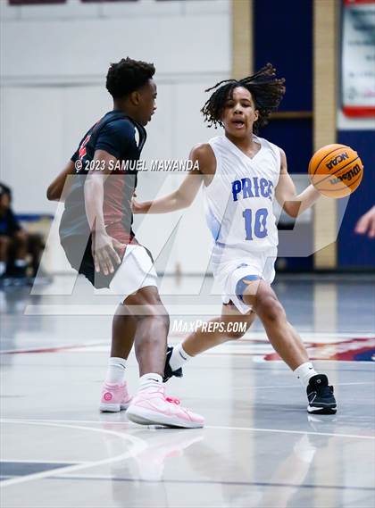 Thumbnail 3 in Price vs Village Christian (21st Annual Rose City Roundball Classic) photogallery.