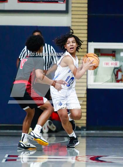 Thumbnail 3 in Price vs Village Christian (21st Annual Rose City Roundball Classic) photogallery.