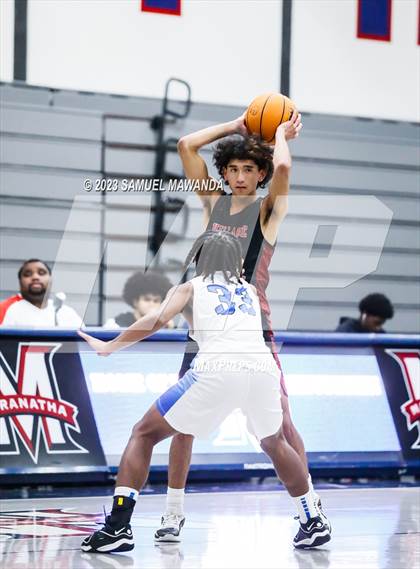 Thumbnail 3 in Price vs Village Christian (21st Annual Rose City Roundball Classic) photogallery.