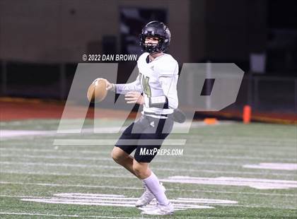 Thumbnail 1 in Kaufman vs. Wilmer-Hutchins (UIL 4A D1 Bi-District Playoff) photogallery.