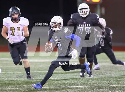 Thumbnail 3 in Kaufman vs. Wilmer-Hutchins (UIL 4A D1 Bi-District Playoff) photogallery.
