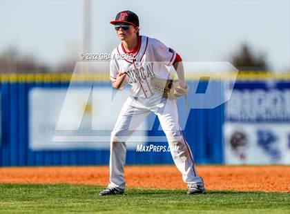 Thumbnail 3 in Duncan vs. Bethany photogallery.