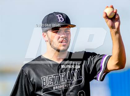 Thumbnail 3 in Duncan vs. Bethany photogallery.