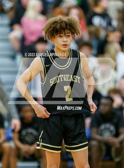 Thumbnail 3 in Lincoln Southeast vs. Lincoln High (HAC Tournament Final) photogallery.