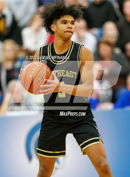 Thumbnail 2 in Lincoln Southeast vs. Lincoln High (HAC Tournament Final) photogallery.