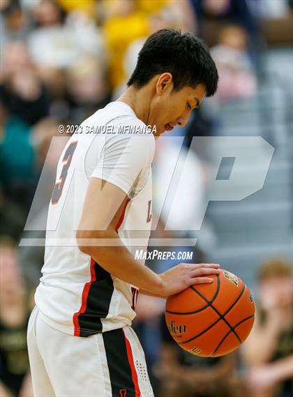 Thumbnail 1 in Lincoln Southeast vs. Lincoln High (HAC Tournament Final) photogallery.
