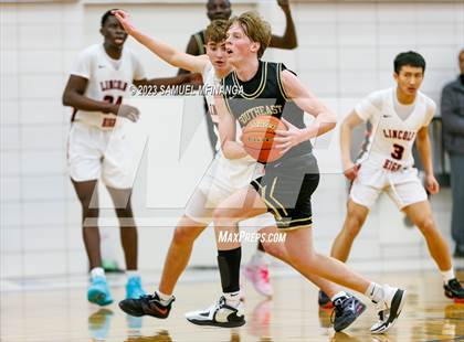 Thumbnail 3 in Lincoln Southeast vs. Lincoln High (HAC Tournament Final) photogallery.