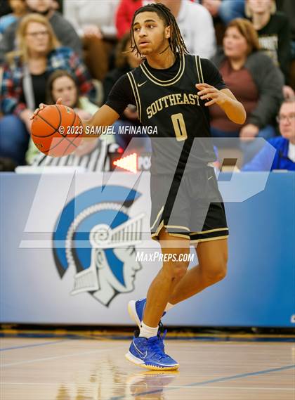 Thumbnail 1 in Lincoln Southeast vs. Lincoln High (HAC Tournament Final) photogallery.