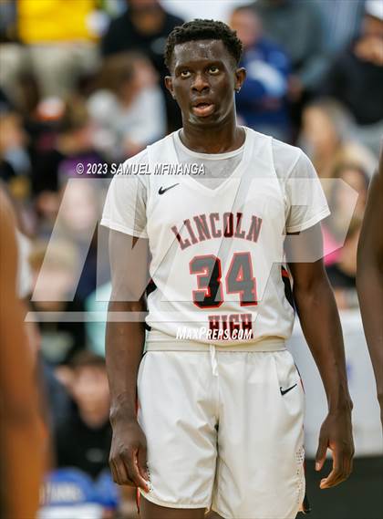Thumbnail 1 in Lincoln Southeast vs. Lincoln High (HAC Tournament Final) photogallery.