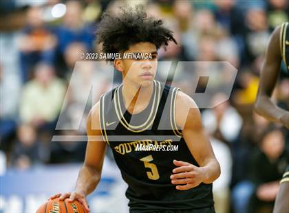 Thumbnail 2 in Lincoln Southeast vs. Lincoln High (HAC Tournament Final) photogallery.