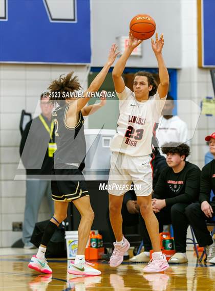Thumbnail 3 in Lincoln Southeast vs. Lincoln High (HAC Tournament Final) photogallery.