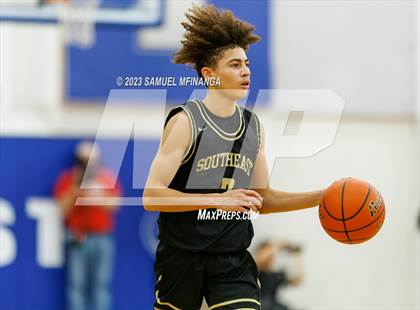 Thumbnail 2 in Lincoln Southeast vs. Lincoln High (HAC Tournament Final) photogallery.