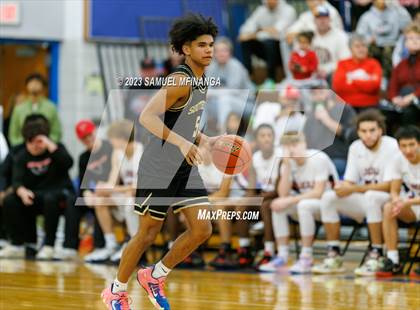 Thumbnail 2 in Lincoln Southeast vs. Lincoln High (HAC Tournament Final) photogallery.