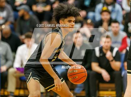 Thumbnail 3 in Lincoln Southeast vs. Lincoln High (HAC Tournament Final) photogallery.
