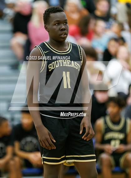 Thumbnail 3 in Lincoln Southeast vs. Lincoln High (HAC Tournament Final) photogallery.