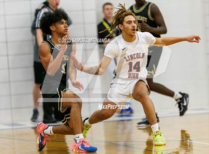 Thumbnail 1 in Lincoln Southeast vs. Lincoln High (HAC Tournament Final) photogallery.