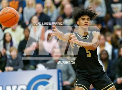 Thumbnail 1 in Lincoln Southeast vs. Lincoln High (HAC Tournament Final) photogallery.