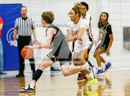 Thumbnail 3 in Lincoln Southeast vs. Lincoln High (HAC Tournament Final) photogallery.