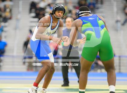Thumbnail 1 in VHSL 5A Finals photogallery.