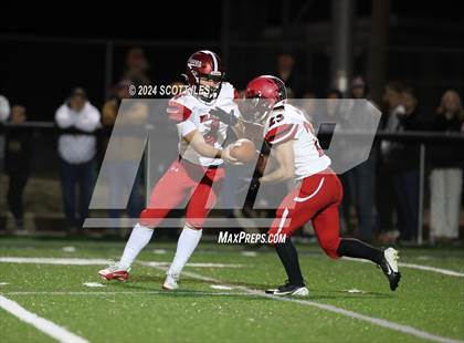 Thumbnail 2 in Logan Elm vs New Lexington (OHSAA D4 Regional) photogallery.