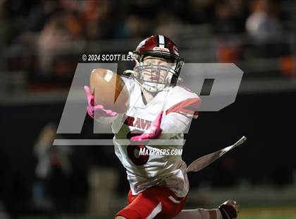 Thumbnail 3 in Logan Elm vs New Lexington (OHSAA D4 Regional) photogallery.