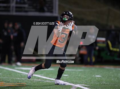 Thumbnail 3 in Logan Elm vs New Lexington (OHSAA D4 Regional) photogallery.