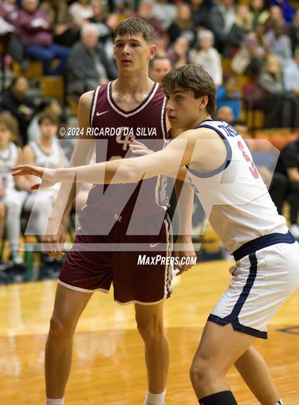 Thumbnail 3 in Tompkins vs Cinco Ranch photogallery.