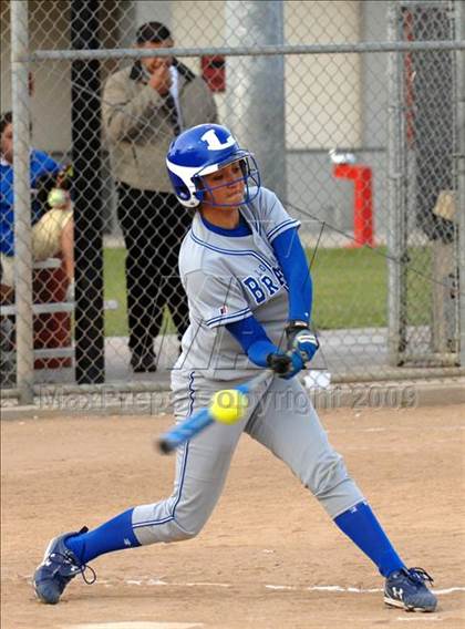 Thumbnail 1 in Ventura vs. Lompoc photogallery.