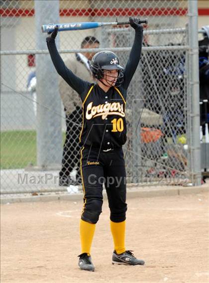 Thumbnail 1 in Ventura vs. Lompoc photogallery.