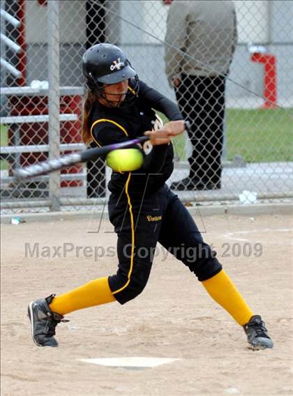 Thumbnail 1 in Ventura vs. Lompoc photogallery.