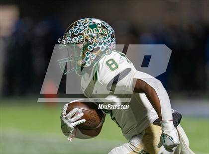 Thumbnail 1 in Westfield vs Hamilton Southeastern (IHSAA 6A Regional Playoff) photogallery.