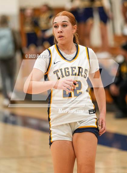Thumbnail 2 in Yuba City @ Inderkum photogallery.