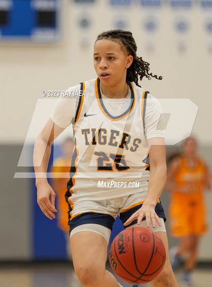 Thumbnail 2 in Yuba City @ Inderkum photogallery.